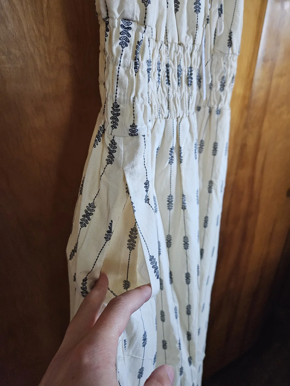 NWT Neuflora Tuscany Dress Cream And Navy Size Small
